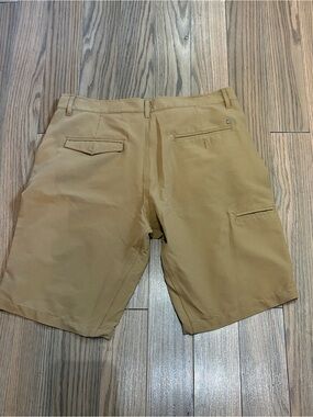 MEC Men's Tan Cargo Shorts